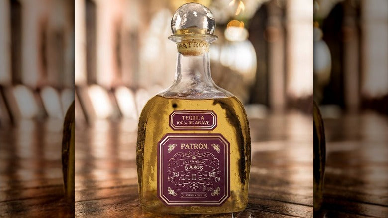 Patron Extra Añejo 5 Anos Tequila product bottle